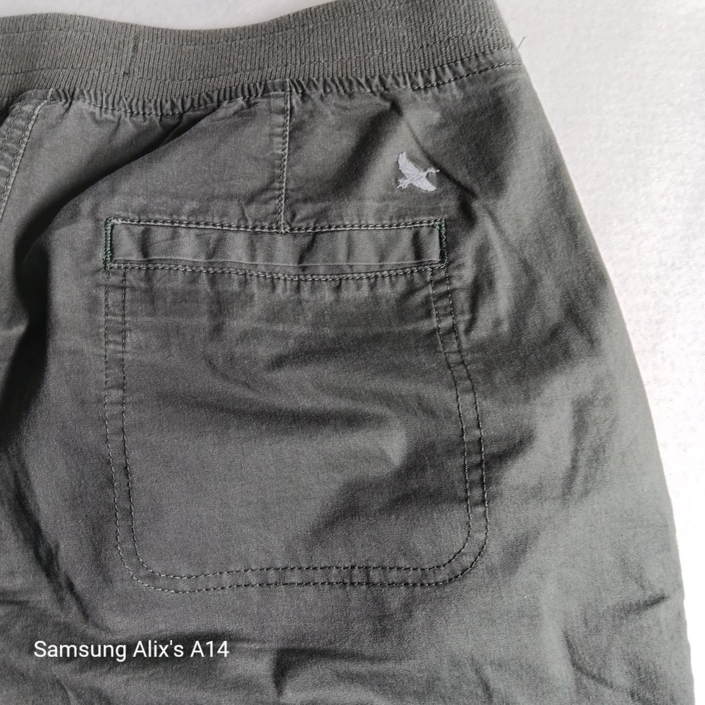 Eddie Bauer Women Pants Size 8 Mility Green Cargo Capri‎ Hiking Cotton Blend - Picture 2 of 11